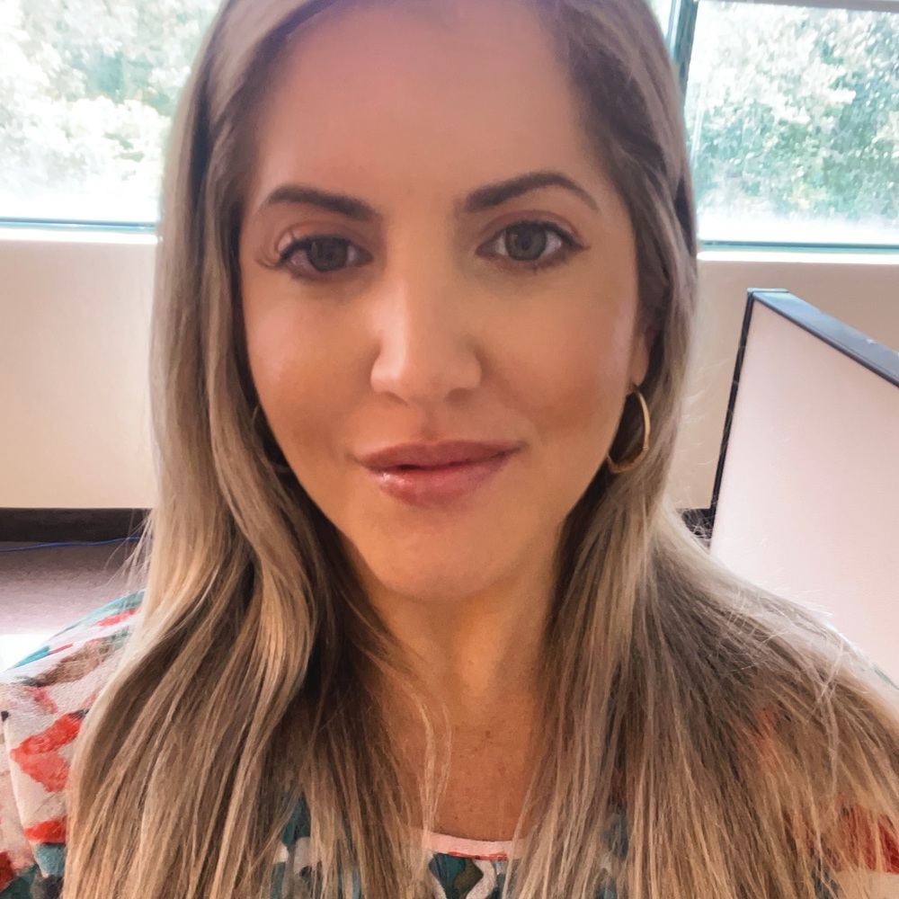 Meet your Posher, Carly